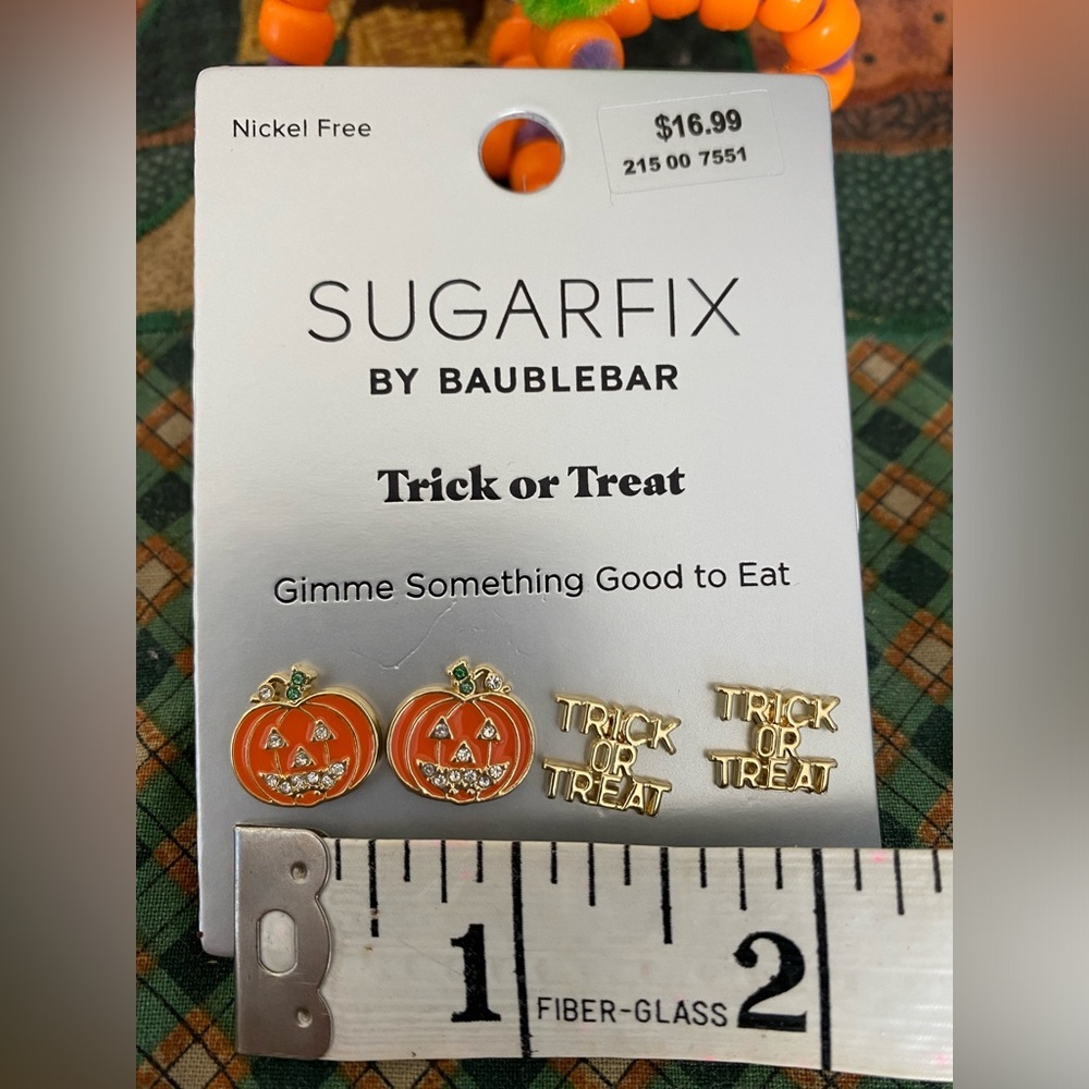 SUGARFIX by BAUBLEBAR | 2 pairs of Pumpkin Trick or Treat Halloween Earrings - Picture 5 of 8